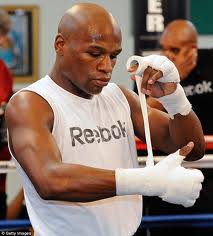 Mayweather Jr. pourrait défendre ses deux Titres WBC en Septembre