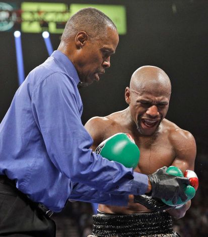 Floyd Jr. : « Maidana m’a Mordu à la Main, Ça m’a Importuné »
