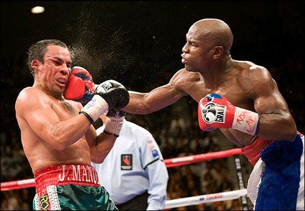 boxing-right-moments-Marquez-Floyd