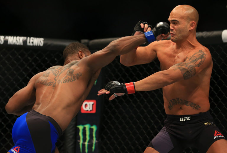 UFC 201: Tyron Woodley met KO Robbie Lawler