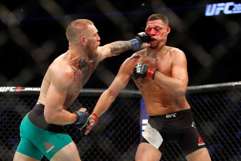 UFC 202 : Conor McGregor défait Nate Diaz dans un grand classique