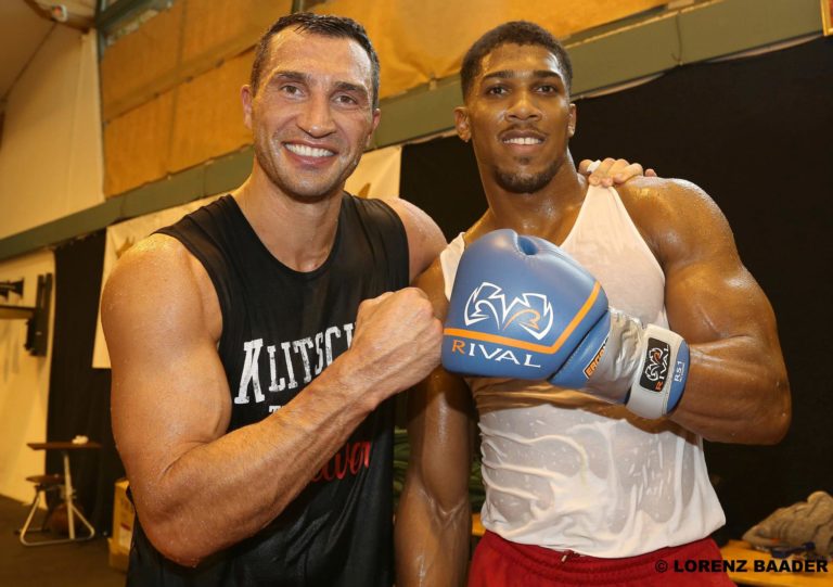 Anthony Joshua vs. Wladimir Klitschko possible, en remplacement de Fury