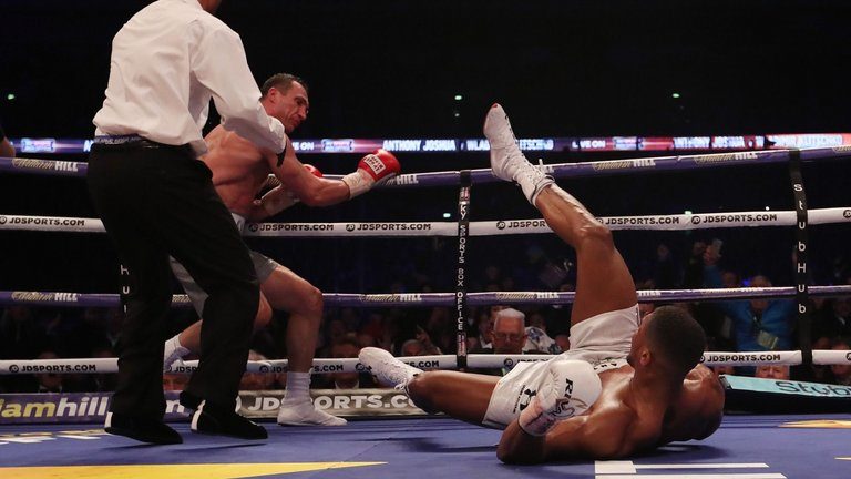 Luis Ortiz : « Je vais stopper Joshua en 8 rounds, Klitschko l’a laissé revenir en force ! »
