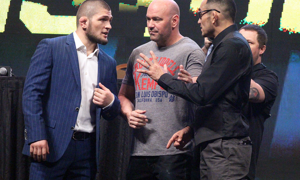 Tony Ferguson à Khabib Nurmagomedov : « Tu vas quitter la cage le visage en sang ! »