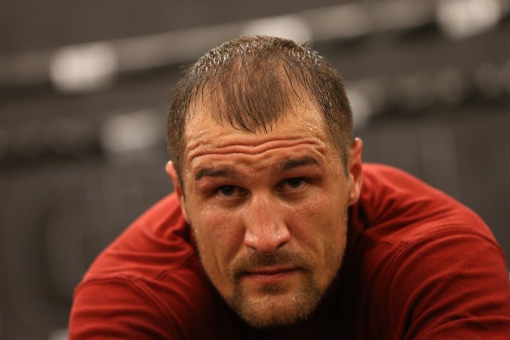 Kovalev fait face à une poursuite de plusieurs millions par la victime