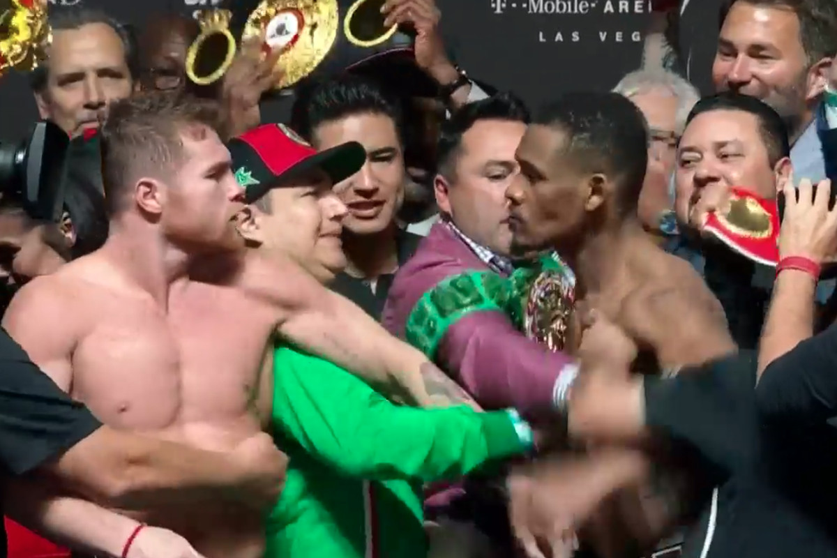 Pesée officielle : Canelo Alvarez, Daniel Jacobs, presque impliqués dans une bagarre !