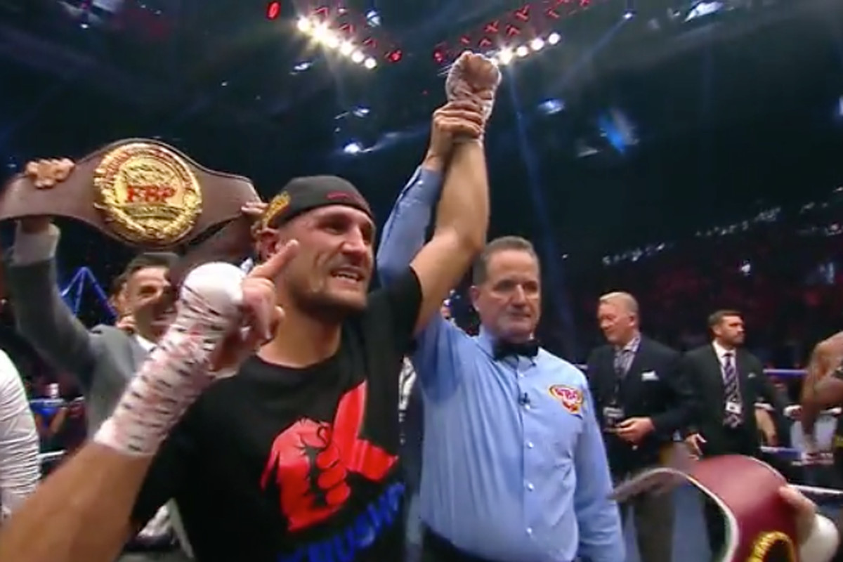 Sergey Kovalev donne une frayeur, Stoppe Anthony Yarde au 11e round