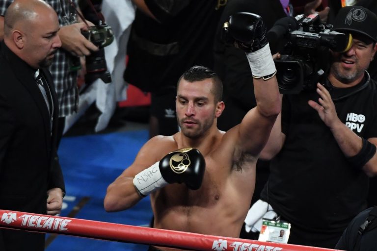 David Lemieux vs. Max Bursak, le 7 Décembre, au Centre Bell de Montréal