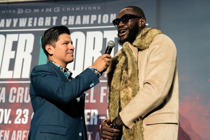 Deontay Wilder dit être bien trop dangereux pour faire des MMA