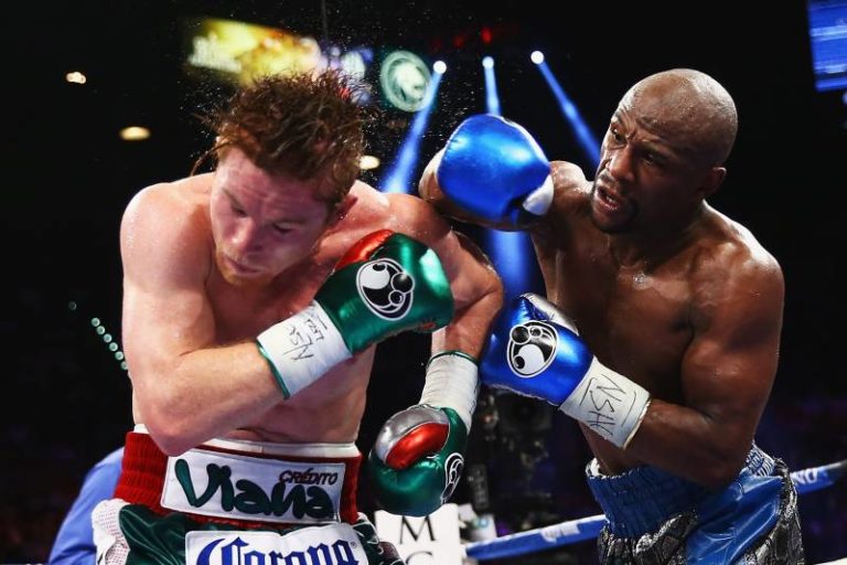 Amir Khan affirme que Canelo Alvarez pourrait battre Floyd Mayweather dans un rematch