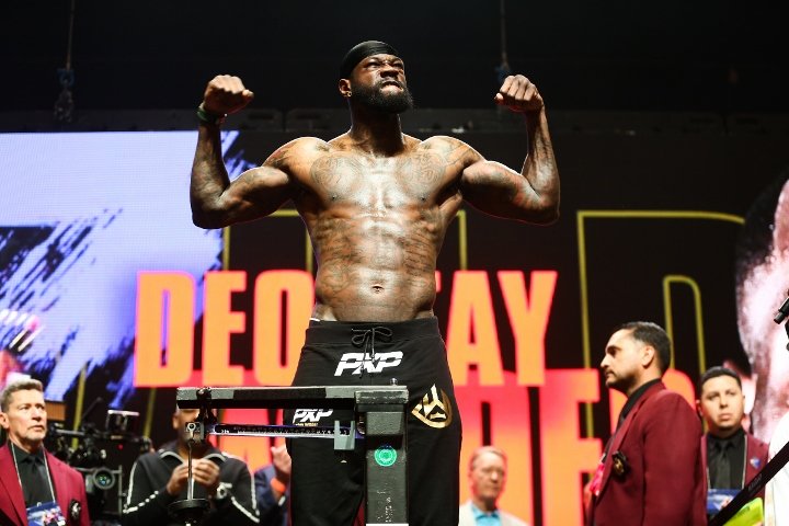 Deontay Wilder a dû subir une opération au biceps gauche après sa défaite face à Tyson Fury