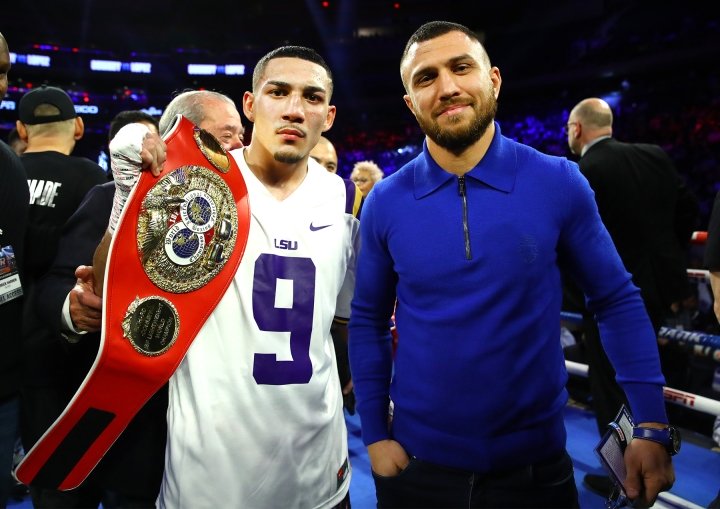 Teofimo Lopez ne voit pas Lomachenko durer plus que 8 rounds contre lui