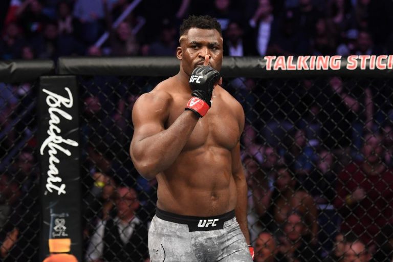 Francis Ngannou réagit à l’endroit de Dillian Whyte, Se dit ouvert à disputer un match de boxe