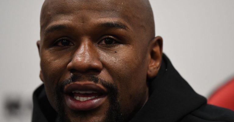 Floyd Mayweather explique pourquoi il se voit comme le meilleur boxeur de tous les temps