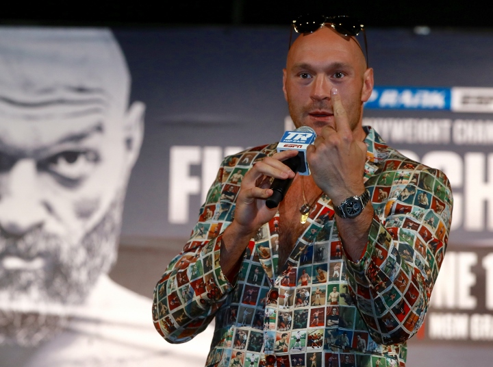 Tyson Fury : « Eddie Hearn a tenté de protéger Anthony Joshua en voulant mettre Whyte sur mon chemin ! »