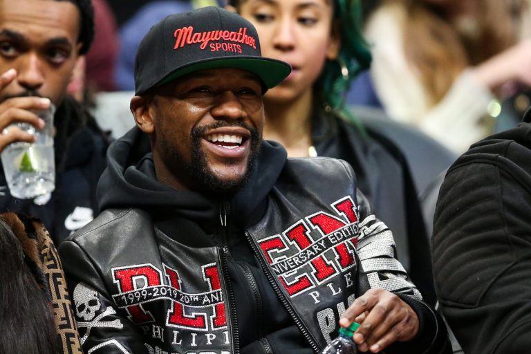 Floyd Mayweather vs. Logan Paul dans un combat d’exhibition, le 20 Février