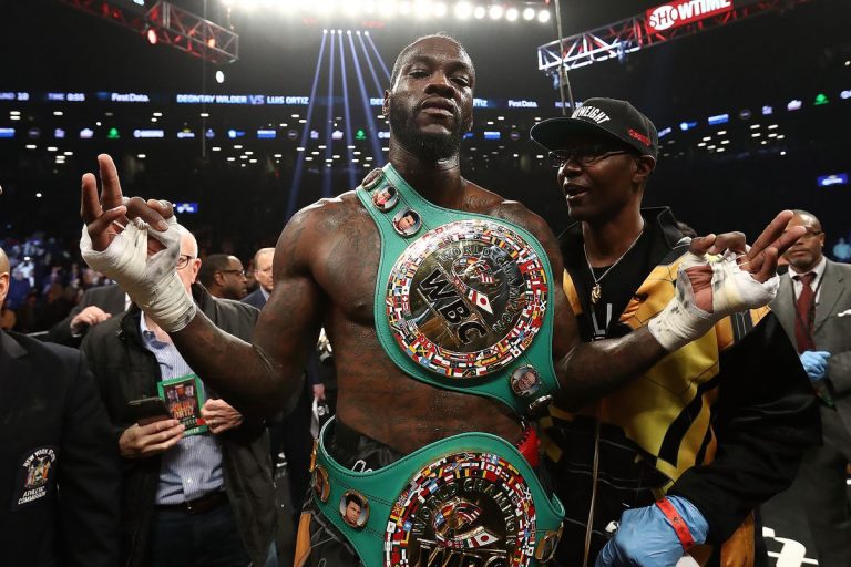 Mark Breland réagit aux accusations de Deontay Wilder : « Sa carrière est terminée ! »