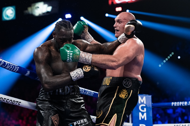 Anthony Joshua donne sa prédiction sur la trilogie Tyson Fury vs. Deontay Wilder