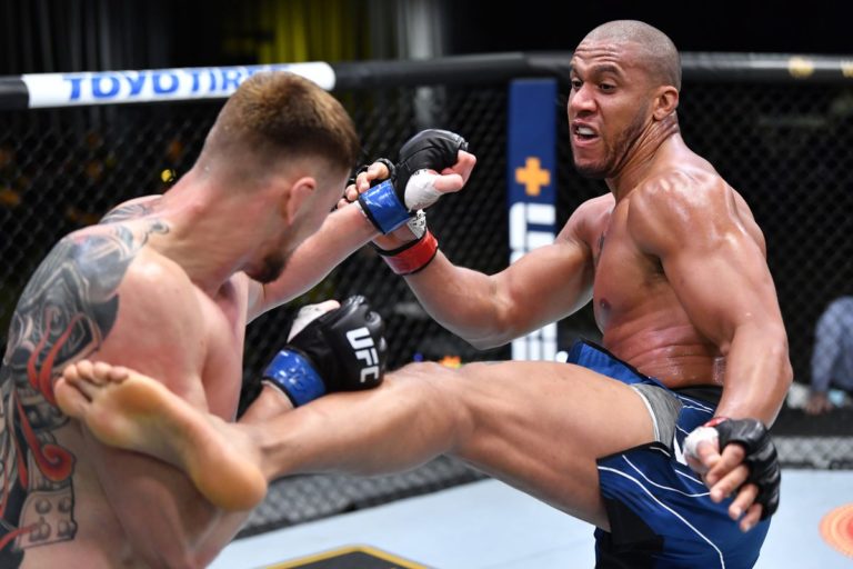 Ciryl Gane vs. Derrick Lewis : La carte de l’UFC 265 annoncée