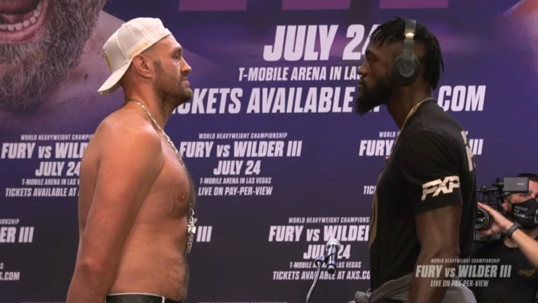 Tyson Fury sur le silence de Wilder à la conférence de presse : « Il est faible mentalement ! »