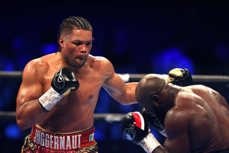 Joe Joyce stoppe Carlos Takam au 6e round