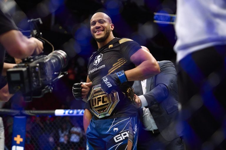 Dana White perd espoir de tenir le combat d’unification entre Francis Ngannou et Ciryl Gane en France