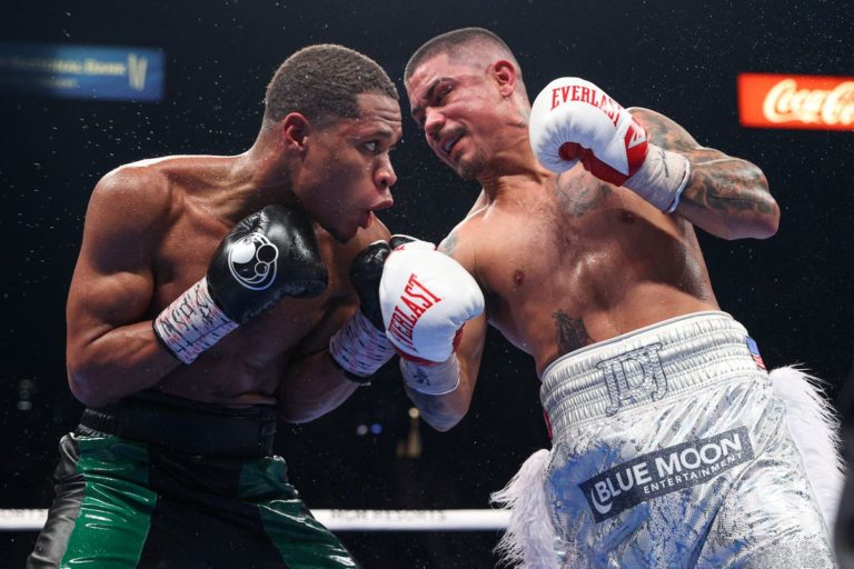 Devin Haney bat Joseph Diaz par décision unanime, Défie George Kambosos Jr. dans un combat d’unification chez les 135 lbs