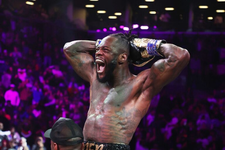 Deontay Wilder détruit Robert Helenius au 1er round