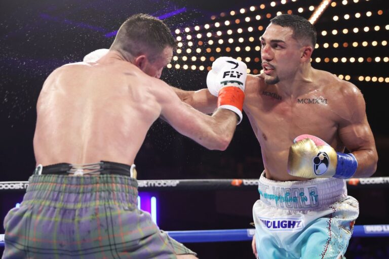 Teofimo Lopez domine Josh Taylor et remporte le titre mondial WBO des 140 livres