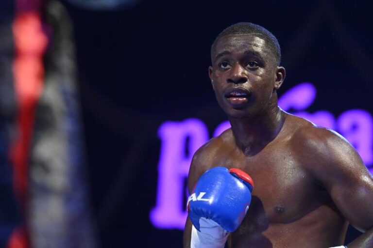Boxe française : Christ Esabe, une étoile est née