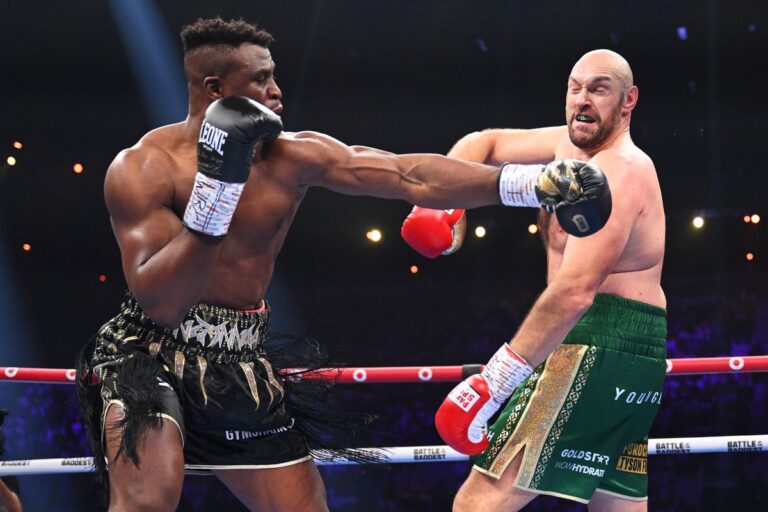 Francis Ngannou envoie Tyson Fury au tapis mais perd le combat par décision partagée