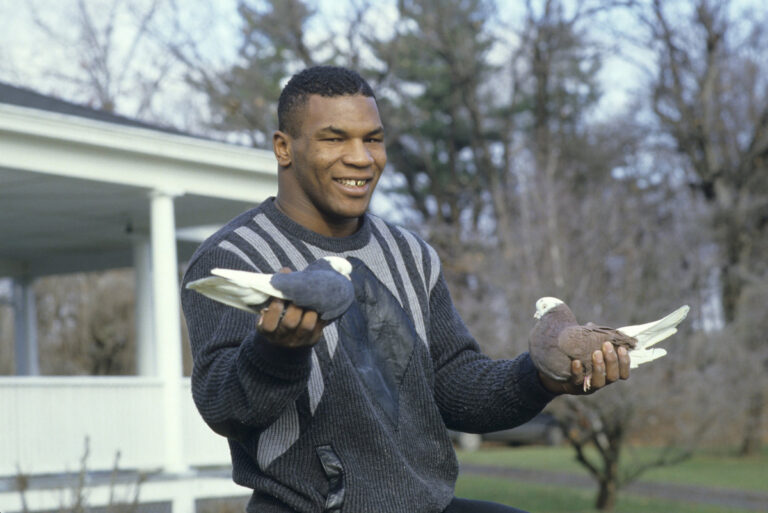 La première défaite de Mike Tyson dans un ring de boxe est survenue contre un adulte, alors qu’il n’était qu’un gamin