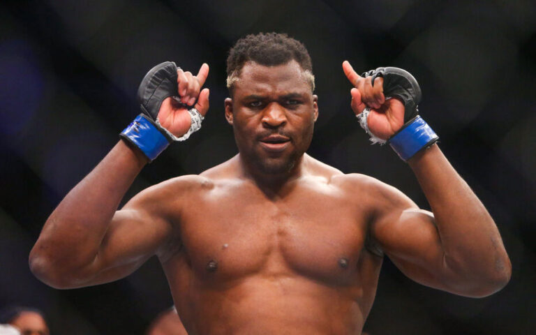 Francis Ngannou gagnera 18 millions d’euros pour son combat avec Anthony Joshua, selon le Magazine Forbes