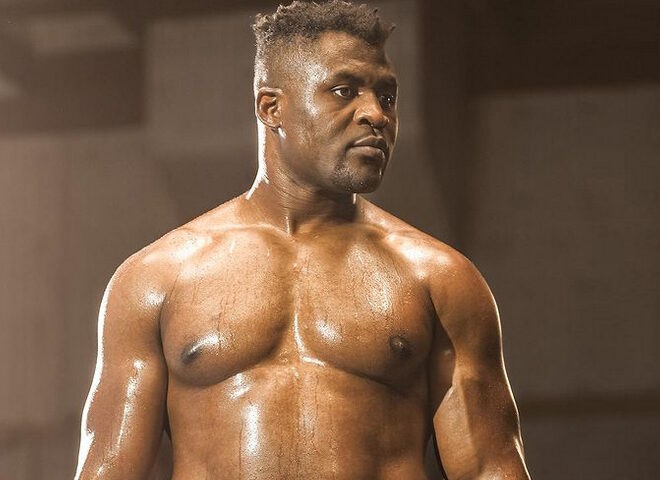 Francis Ngannou explique pourquoi il fera un retour en MMA après son combat avec Anthony Joshua