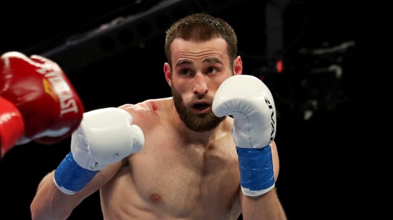 Arthur Biyarslanov défendra son titre face à Jonathan Eniz en demi-finale le 17 Octobre au Casino du Lac-Leamy