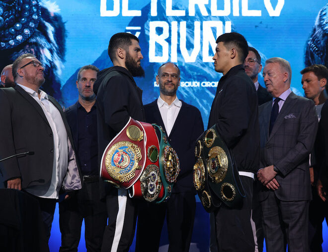Artur Beterbiev confiant de pouvoir battre Dmitry Bivol : « Si je touche la cible, tout le monde peut être mis KO ! »