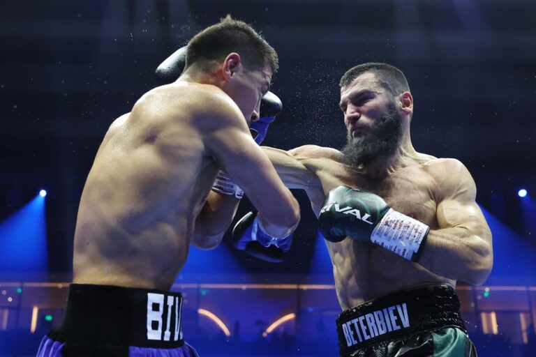 Artur Beterbiev défait Dmitry Bivol et devient champion du monde incontesté des mi-lourds