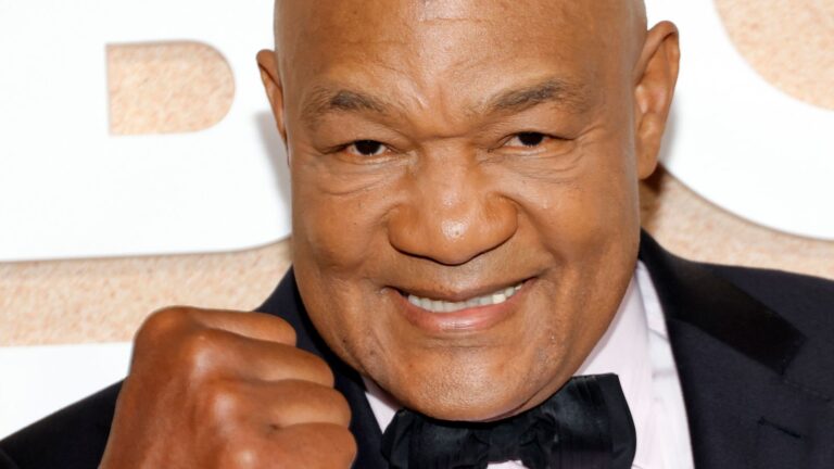 Le légendaire boxeur George Foreman meurt à 76 ans