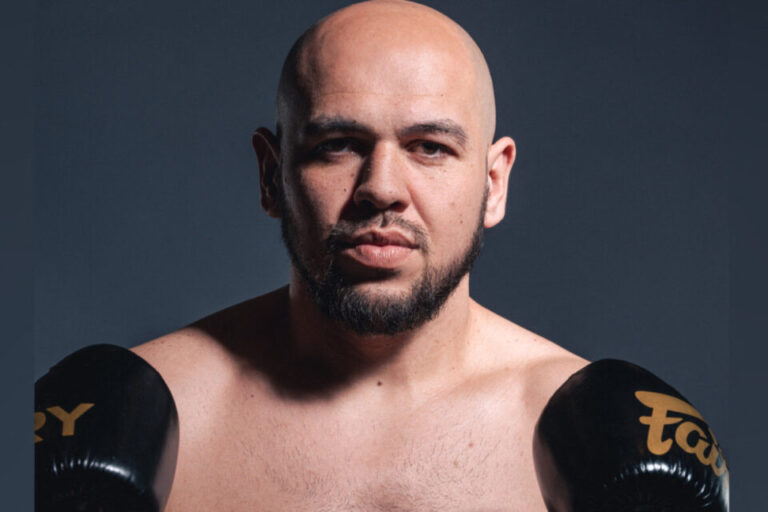 L’unique espoir Français Sofian Laidouni face au légendaire Jamal Ben Saddick au GLORY 100
