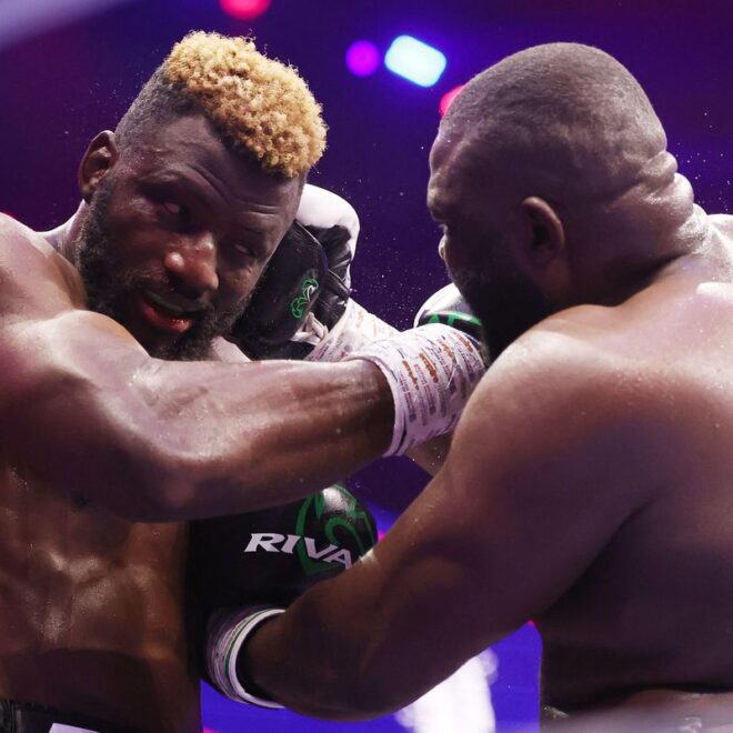 Martin Bakole et Efe Ajagba font un match nul de 10 rounds