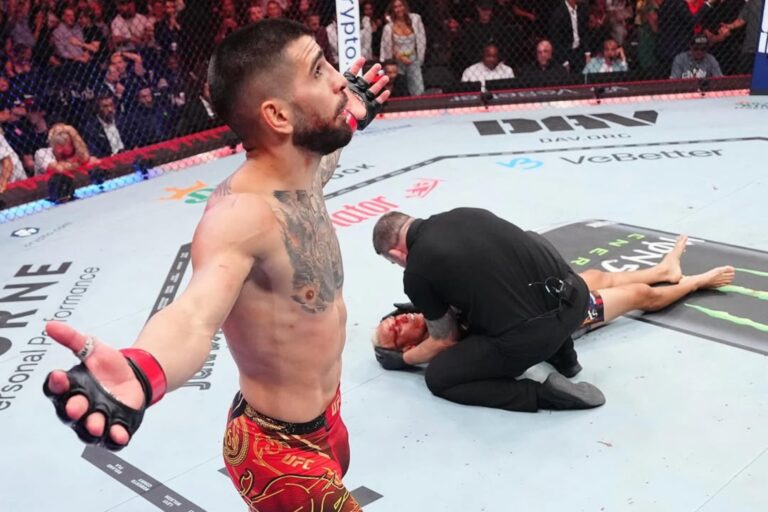 Ilia Topuria bat Charles Oliveira par KO au 1er round et confronte Paddy Pimblett à l’UFC 317