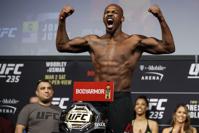 Jon Jones confirme qu’il se retire de l’UFC