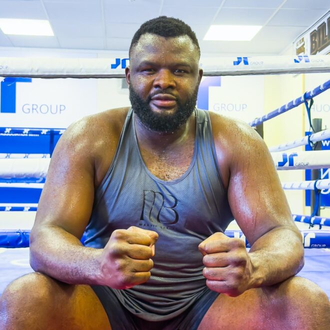 Turki Alalshikh veut voir un combat entre Moses Itauma et Martin Bakole