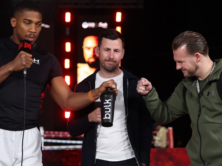 Le coach de Anthony Joshua à propos d’un combat contre Jake Paul : « Je n’aime pas l’idée ! »