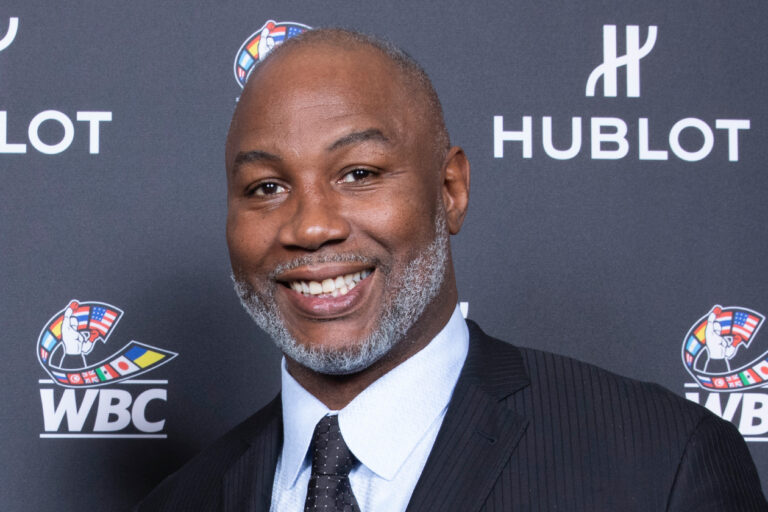 Lennox Lewis affirme qu’il ne reste plus qu’un seul poids lourd capable de battre Oleksandr Usyk