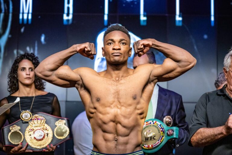 Christian Mbilli affrontera Lester Martinez au cours de l’événement Canelo vs. Crawford