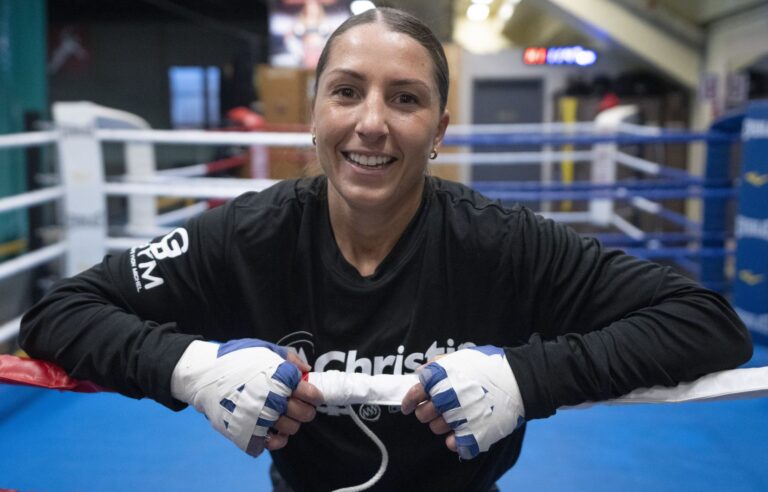 Kim Clavel affrontera la championne Sol Cudos, le 27 Septembre au Théâtre Saint-Denis de Montréal