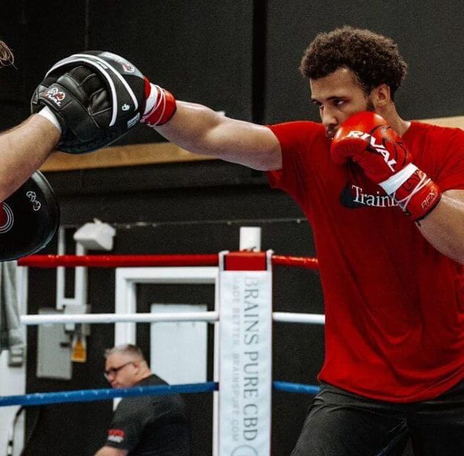 Ben Davison : « Personne n’a plus de chances de battre Usyk que Itauma »