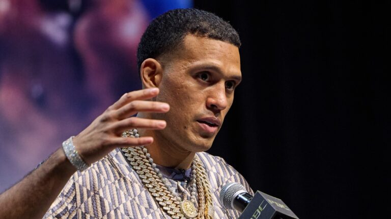 David Benavidez prévoit retourner chez les super-moyens pour affronter Terence Crawford