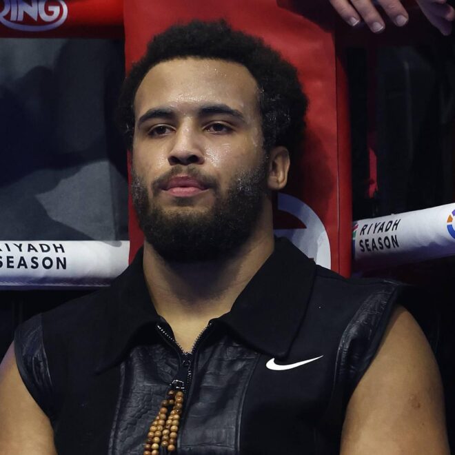 Frank Warren propose un combat de haut niveau à Moses Itauma